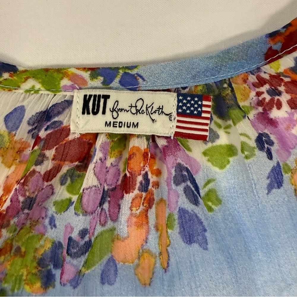 Floral Roll-Tab Kut from the Kloth Blue Chiffon Button Down Blouse Size M Medium - Picture 7 of 9